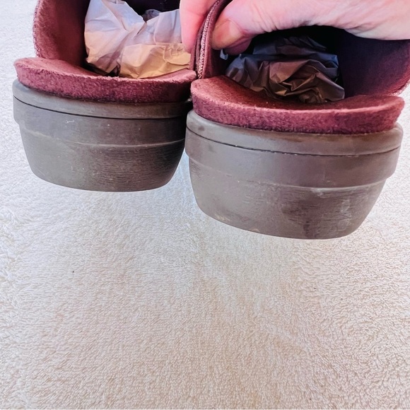 Revitalign Monterey Heathered Brown Burgundy MULES Clogs Size 9 NWOB - Picture 10 of 10